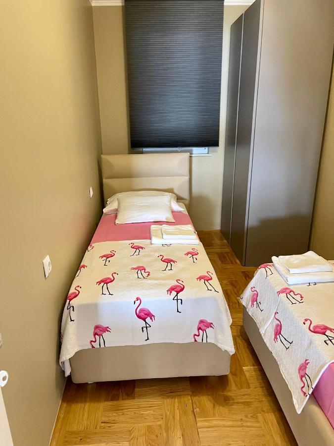 פטרצ'אנה Apartments Prestige מראה חיצוני תמונה