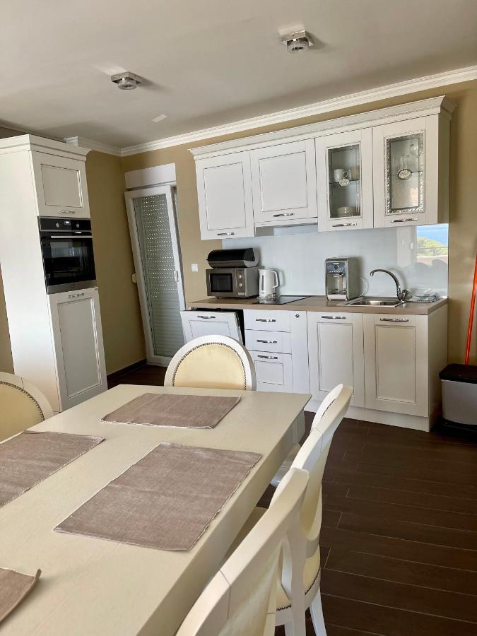 פטרצ'אנה Apartments Prestige מראה חיצוני תמונה