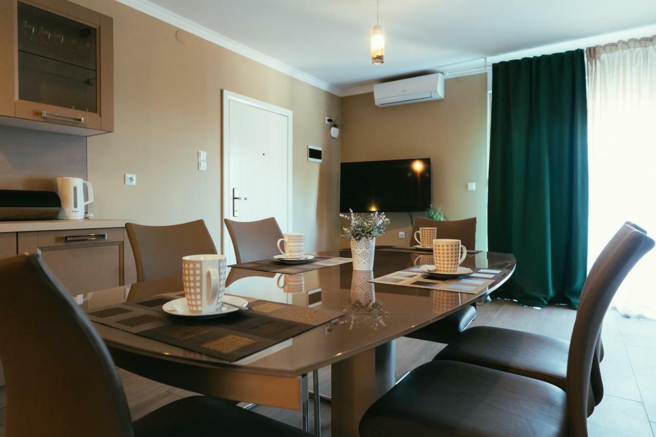 פטרצ'אנה Apartments Prestige מראה חיצוני תמונה