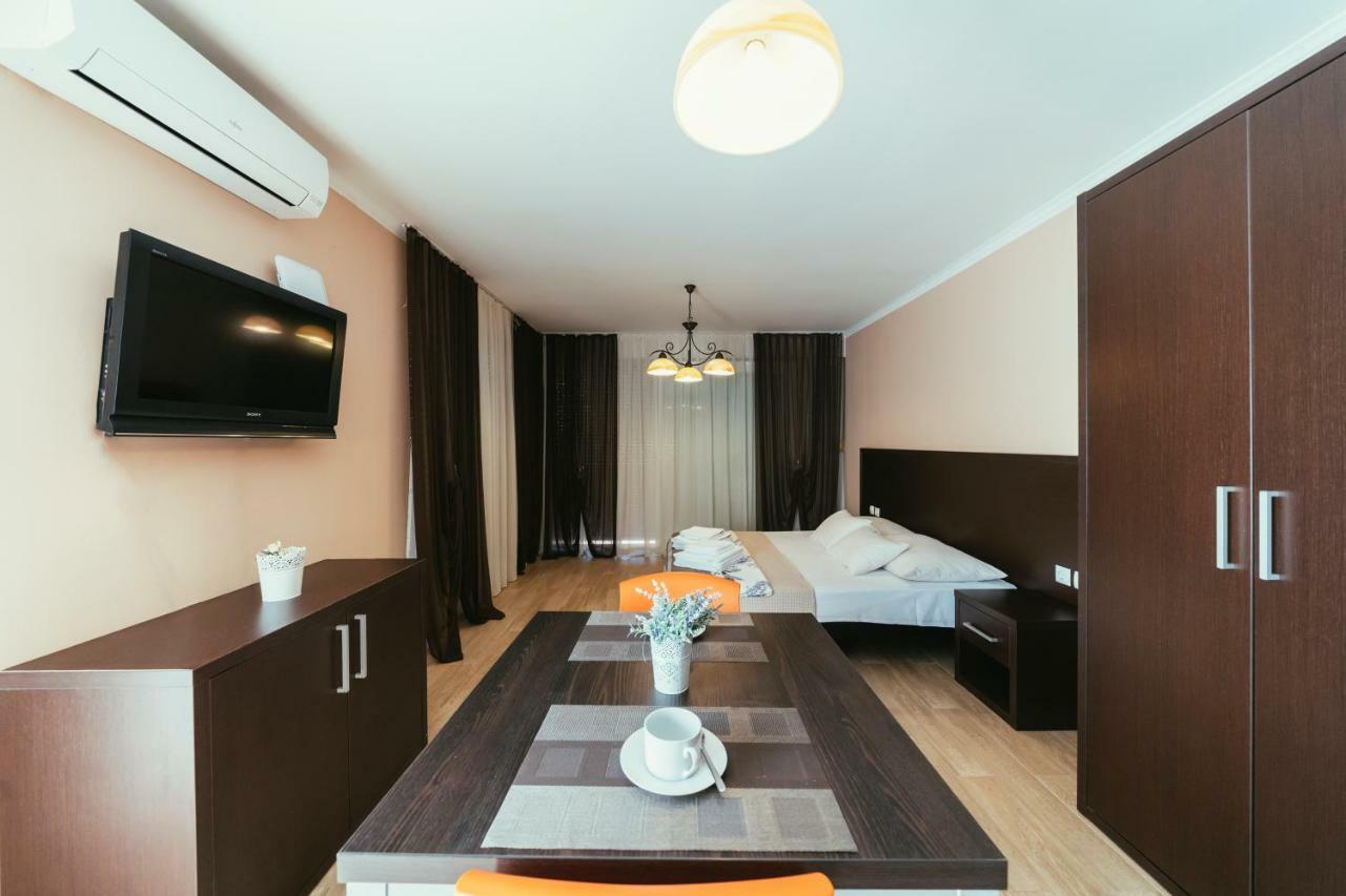פטרצ'אנה Apartments Prestige מראה חיצוני תמונה