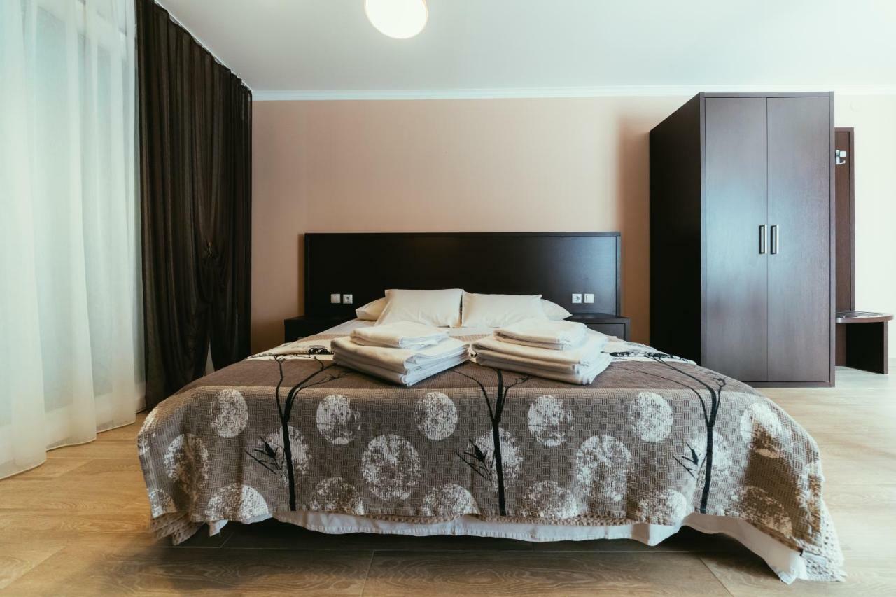 פטרצ'אנה Apartments Prestige מראה חיצוני תמונה