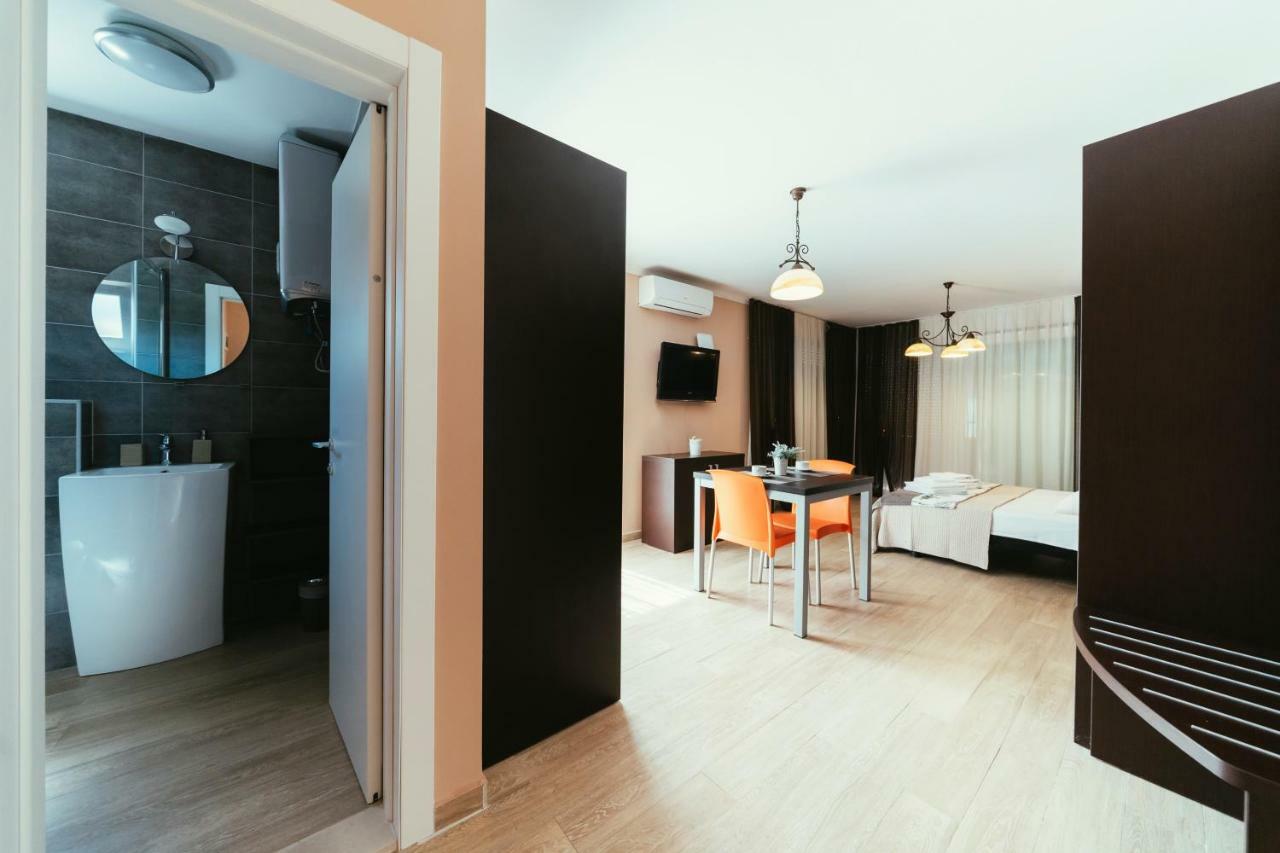 פטרצ'אנה Apartments Prestige מראה חיצוני תמונה