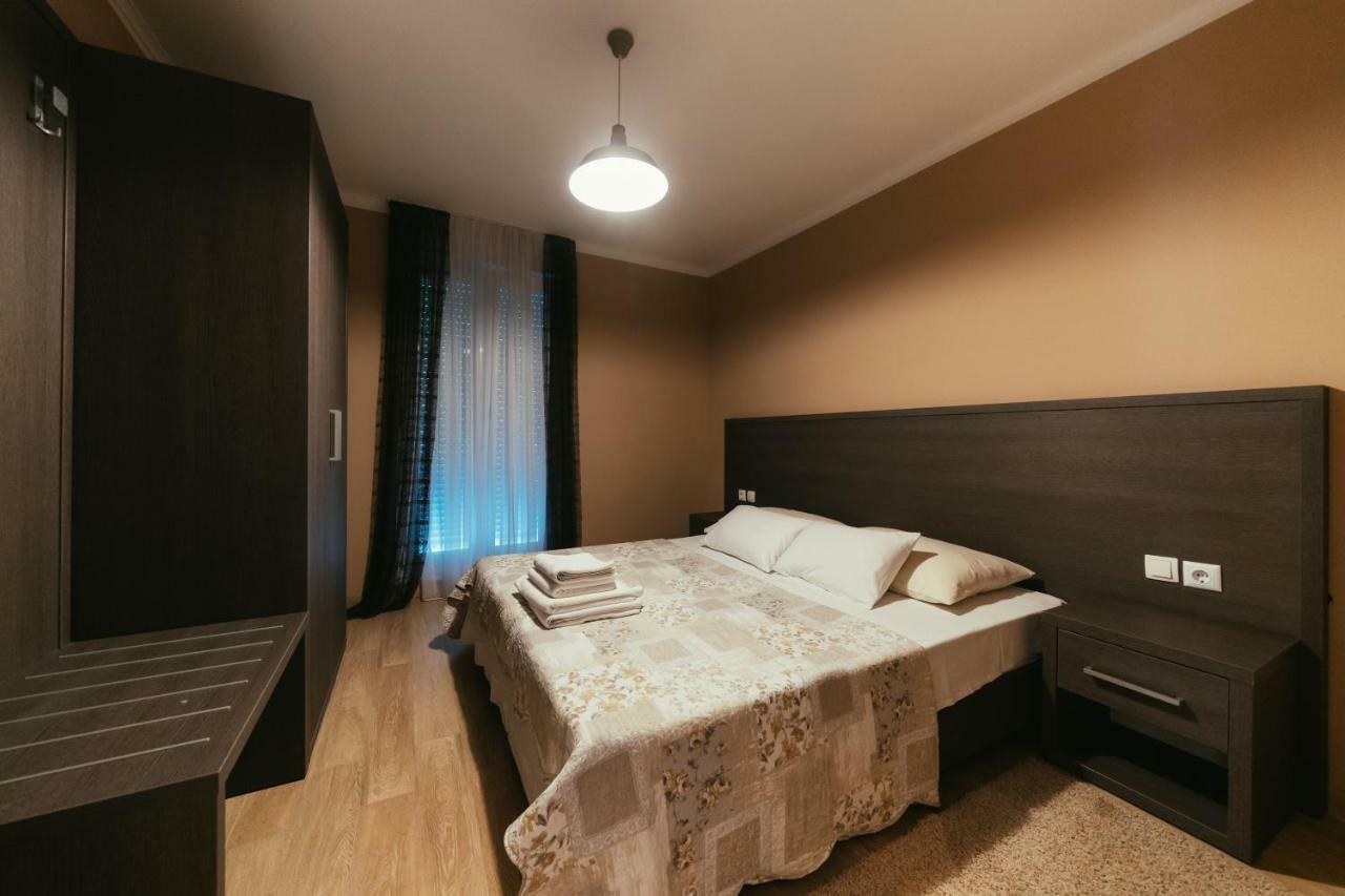 פטרצ'אנה Apartments Prestige מראה חיצוני תמונה