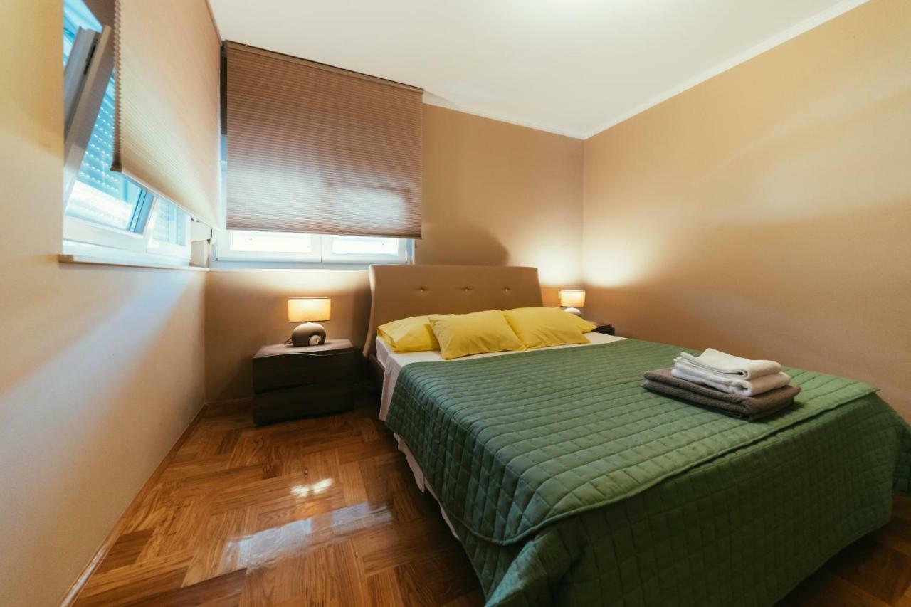 פטרצ'אנה Apartments Prestige מראה חיצוני תמונה
